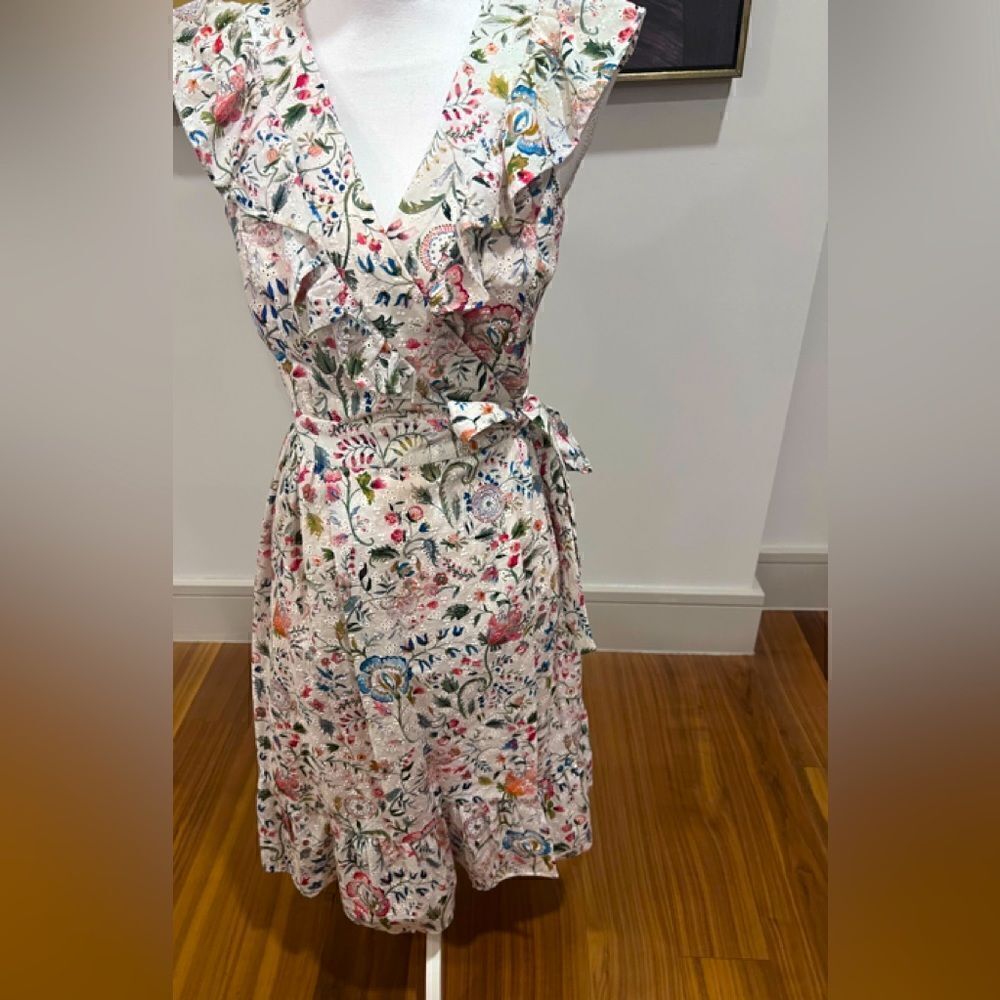 Adelyn Rae dress  - Picture 3 of 14
